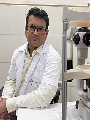 Dr rajesh kumar saraswati eye hospital prayagraj